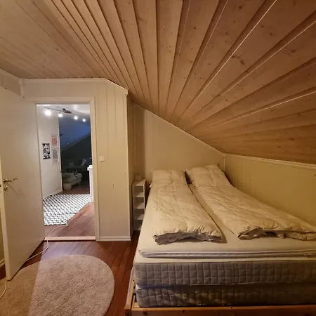 House With Panoramic Sea View, Nearby Senja Villa Sorstraumen