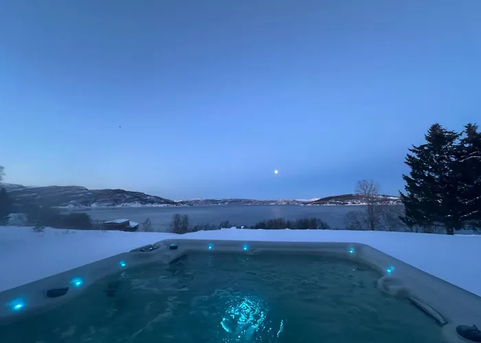 Villa House With Panoramic Sea View, Nearby Senja