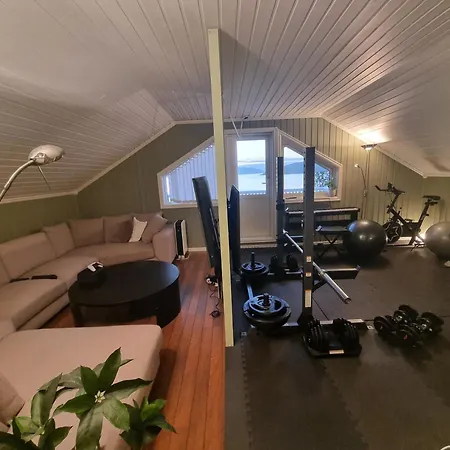 Villa House With Panoramic Sea View, Nearby Senja Sorstraumen